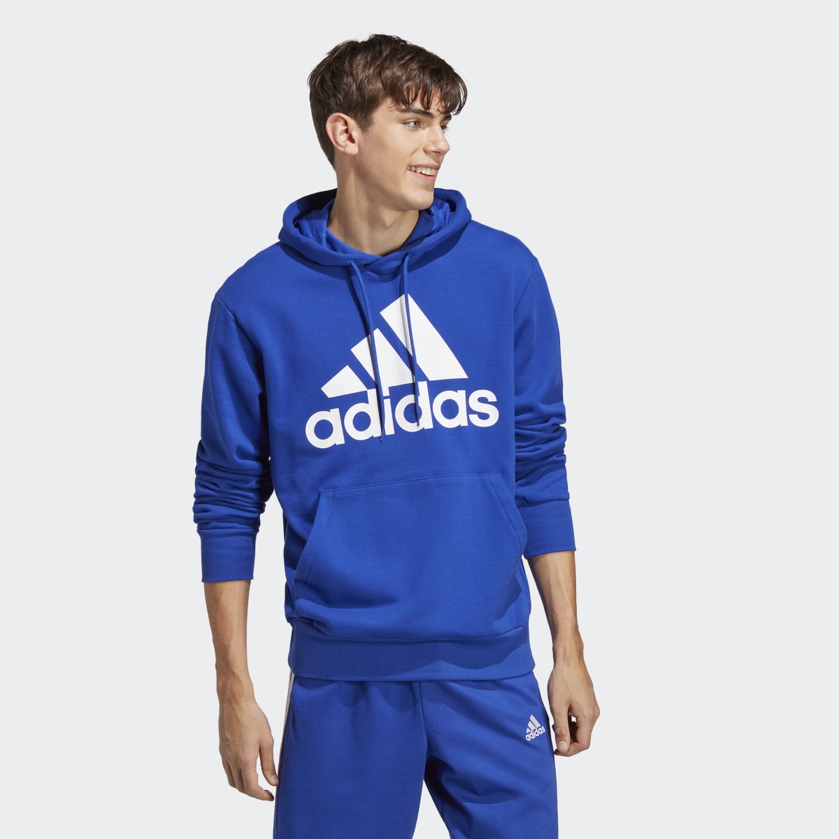 Adidas Sudadera con Gorro Essentials Logo Lineal Felpa. 4