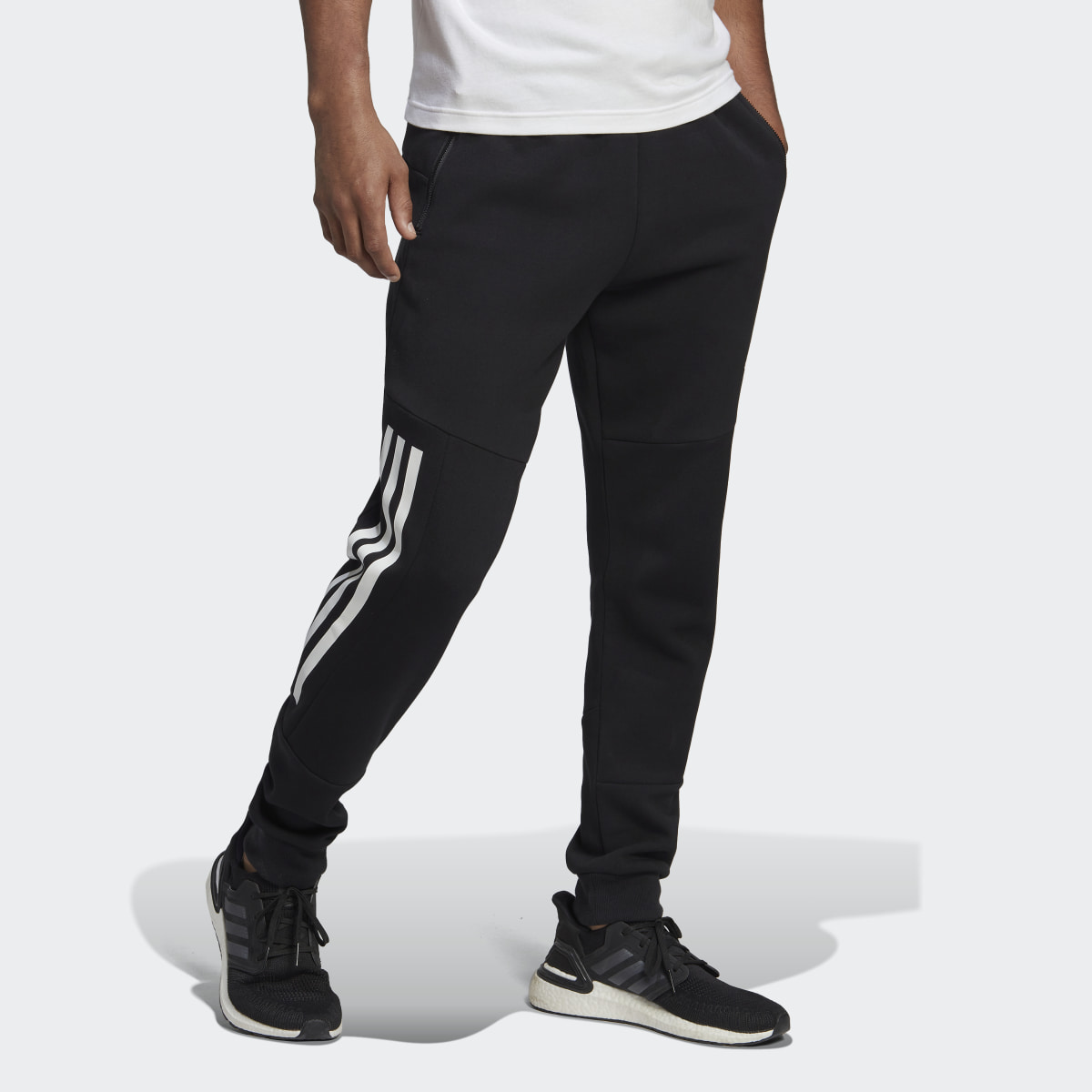 Adidas Future Icons 3-Stripes Pants. 4