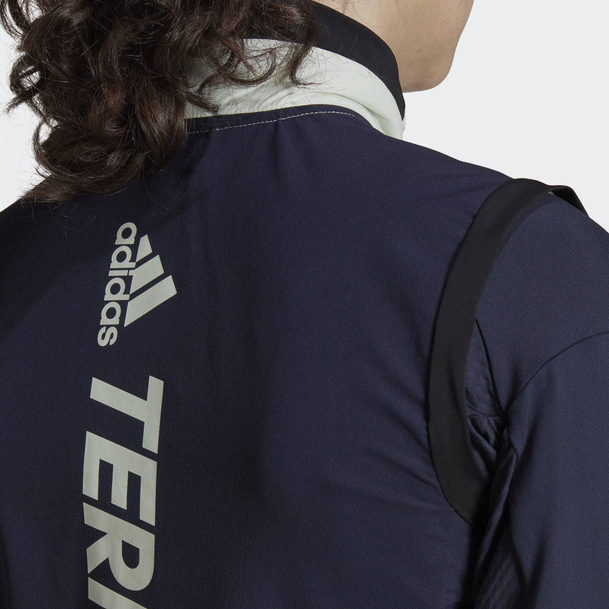 Adidas Terrex Primaloft Hybrid Insulation Vest. 10