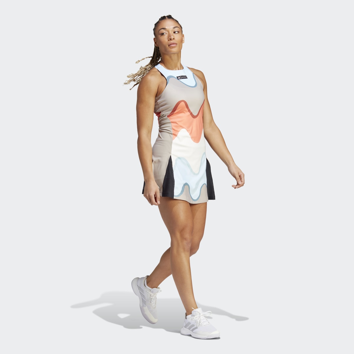 Adidas Robe de tennis Marimekko. 4