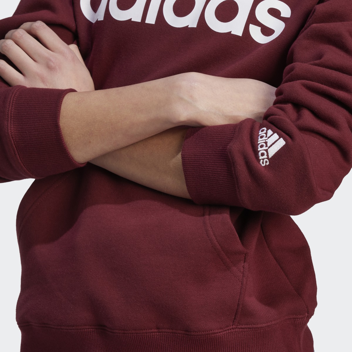 Adidas Essentials Linear Hoodie. 7