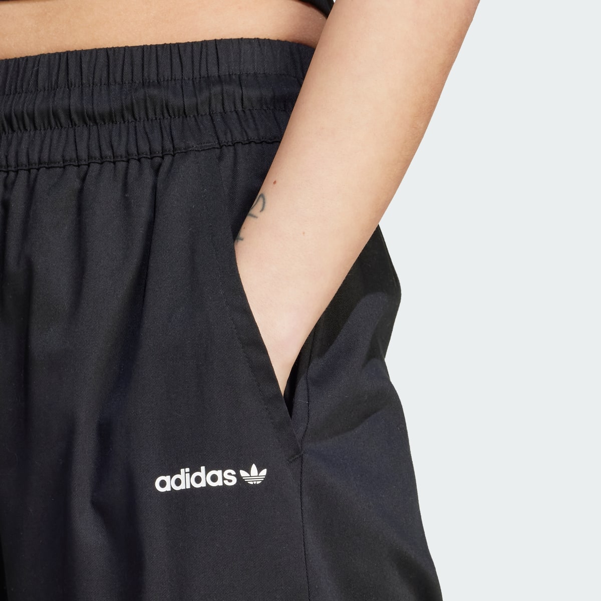 Adidas Cargo Trousers. 5