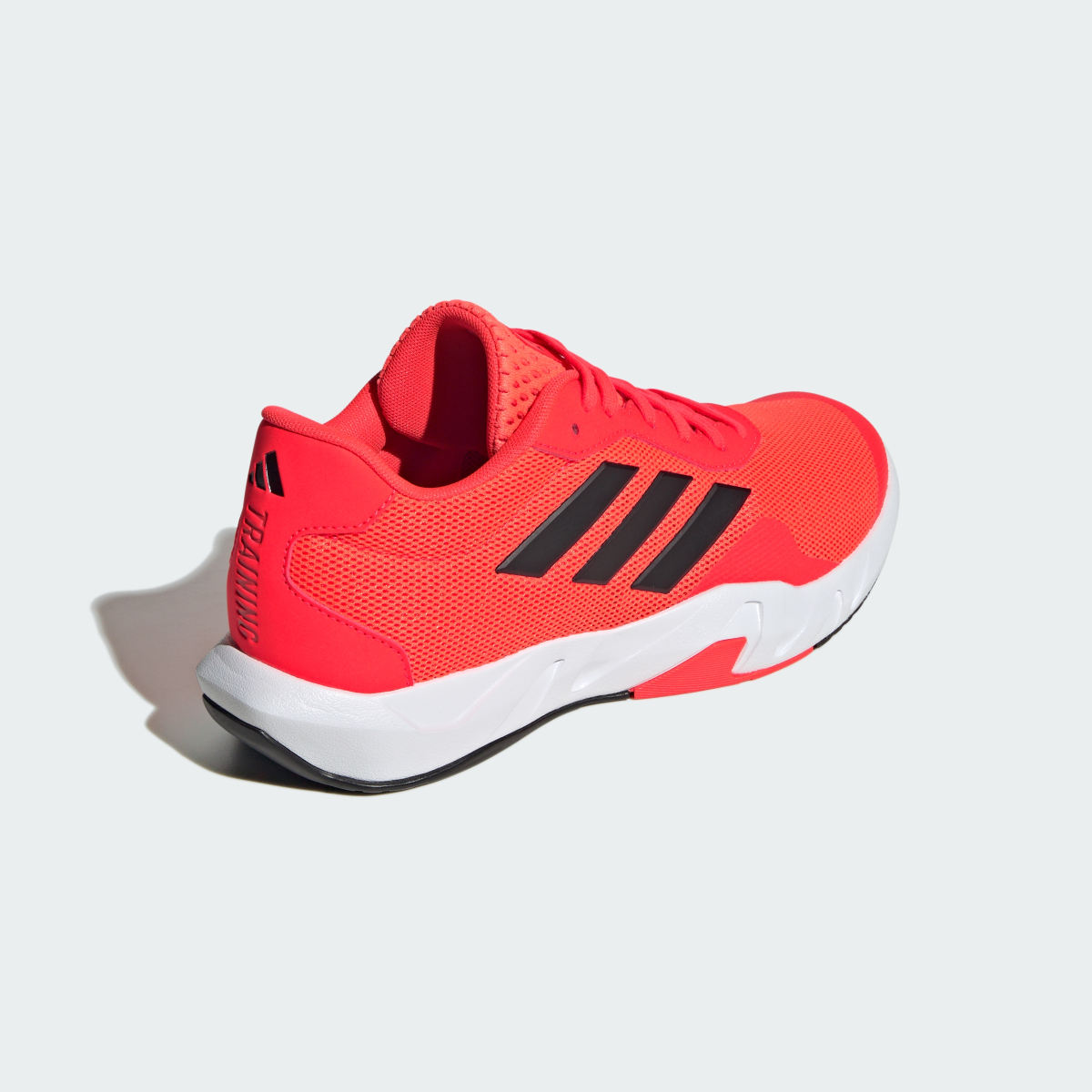 Adidas Chaussure Amplimove Trainer. 6