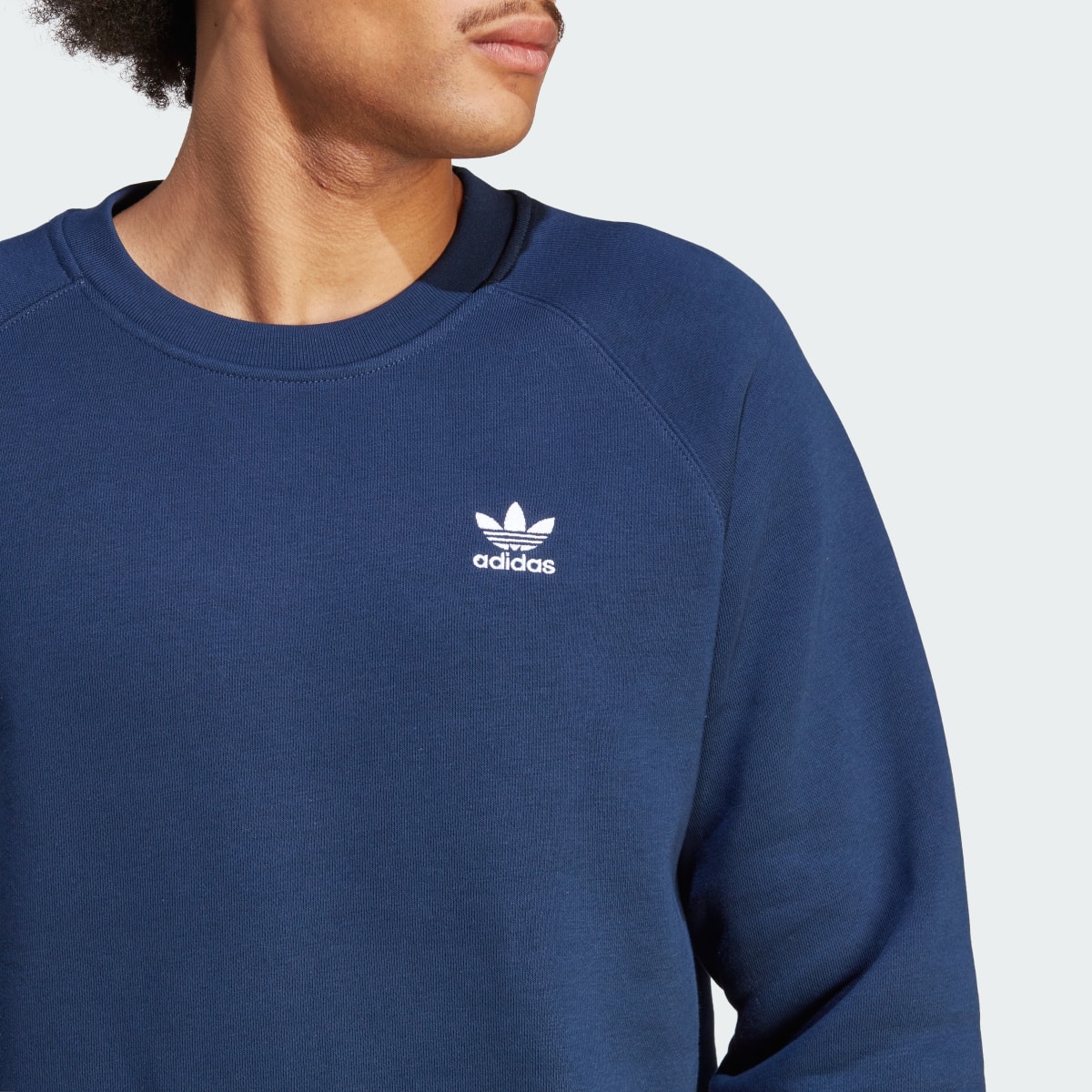 Adidas Trefoil Essentials Sweatshirt. 6