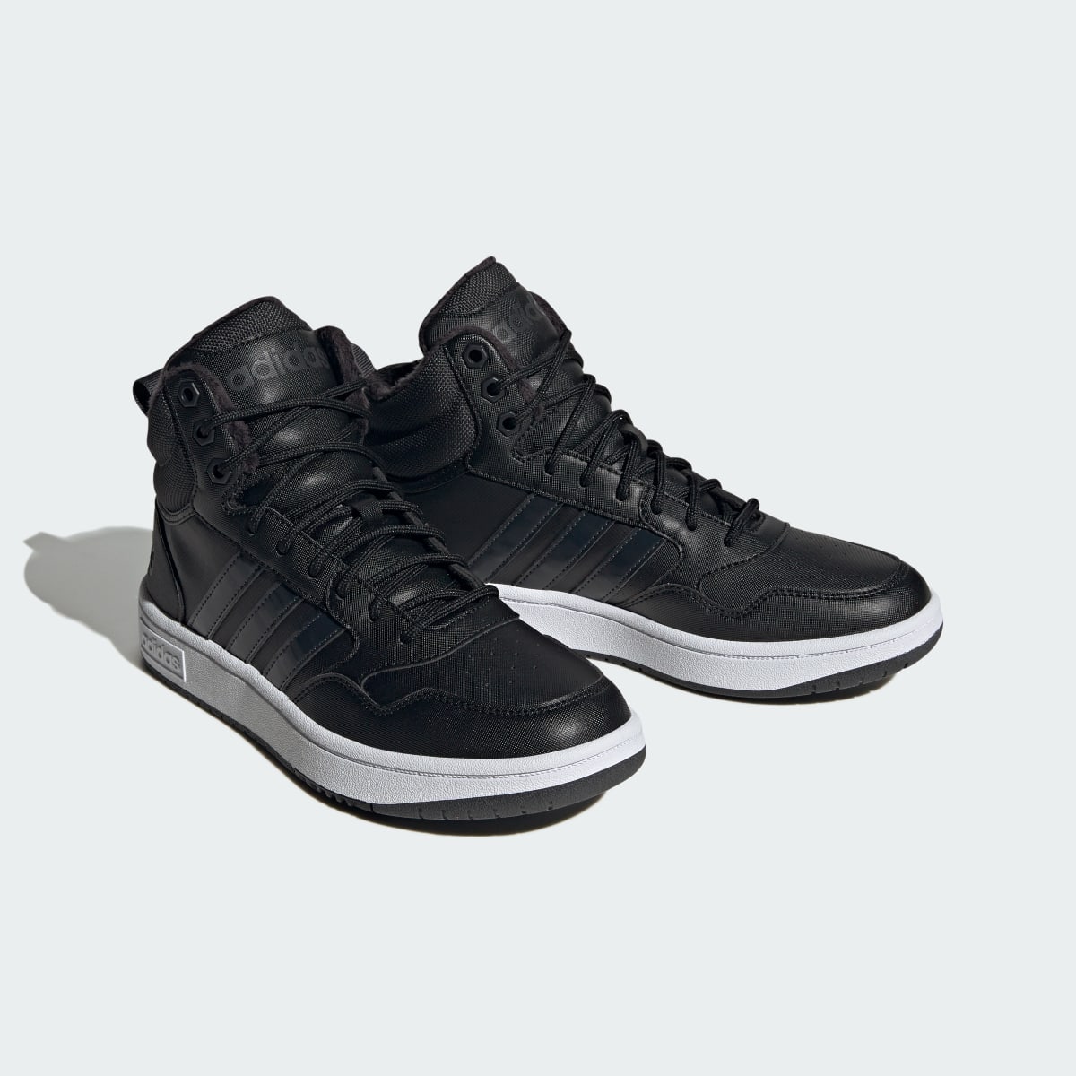 Adidas Zapatilla Hoops 3.0 Mid Lifestyle Basketball Classic Fur Lining Winterized. 5