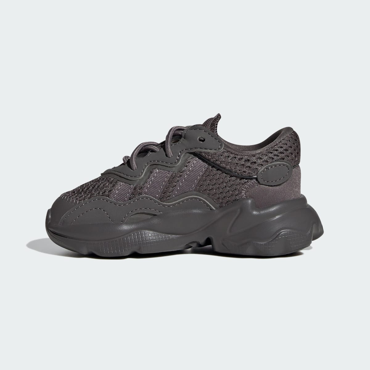 Adidas OZWEEGO Shoes Kids. 7