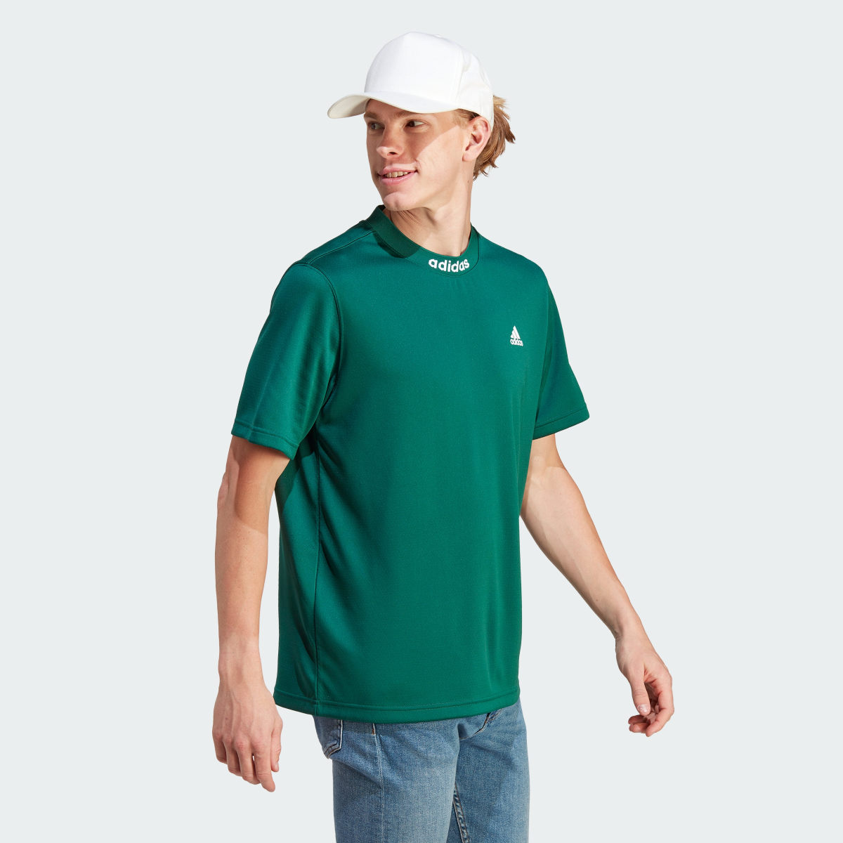 Adidas Mesh-Back T-Shirt. 4