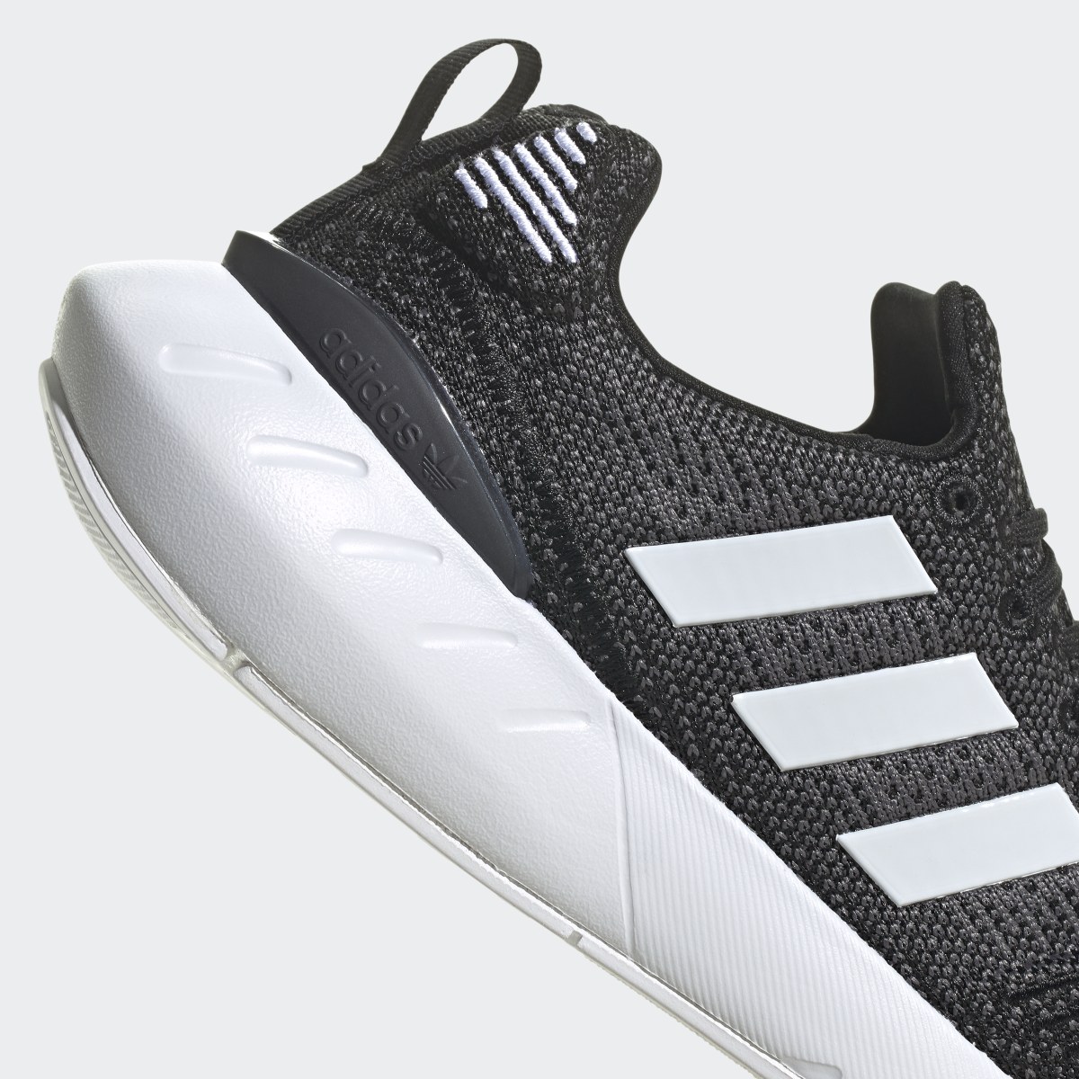 Adidas Chaussure Swift Run 22. 8