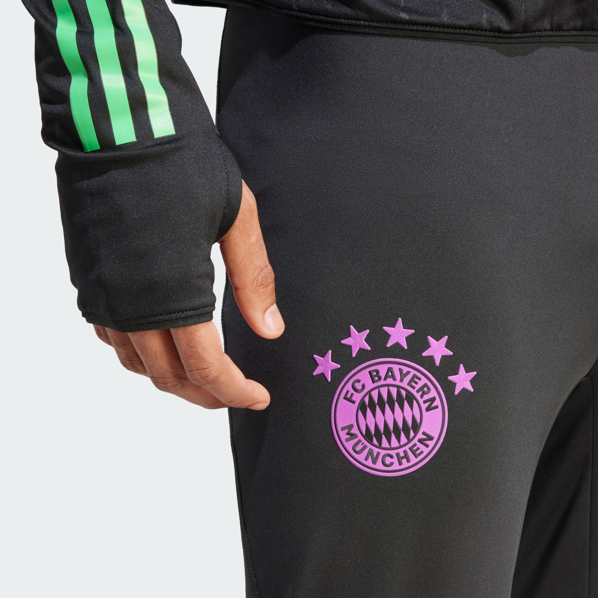 Adidas FC Bayern München Tiro 23 Pro Hose. 6