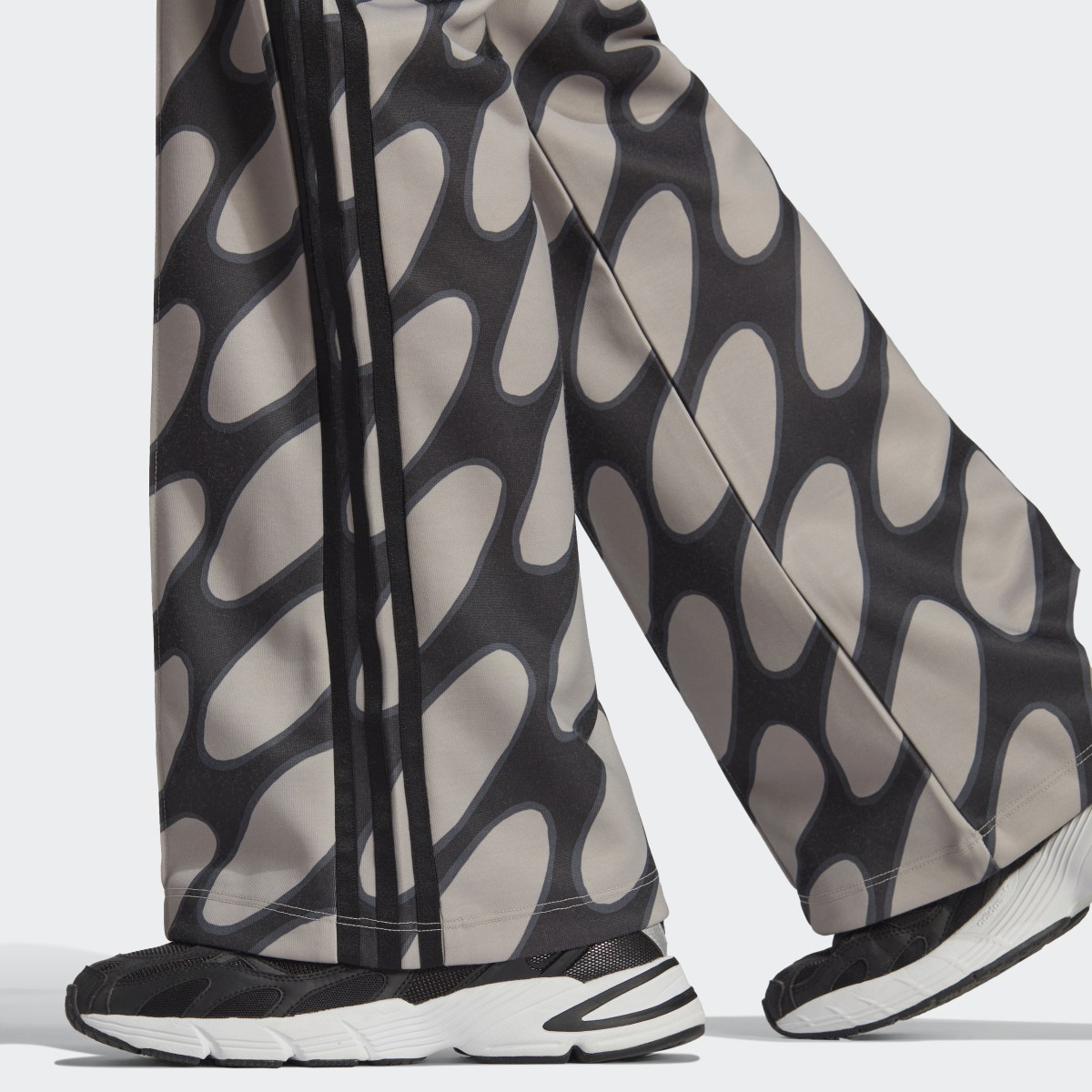 Adidas Pantalón Marimekko. 6