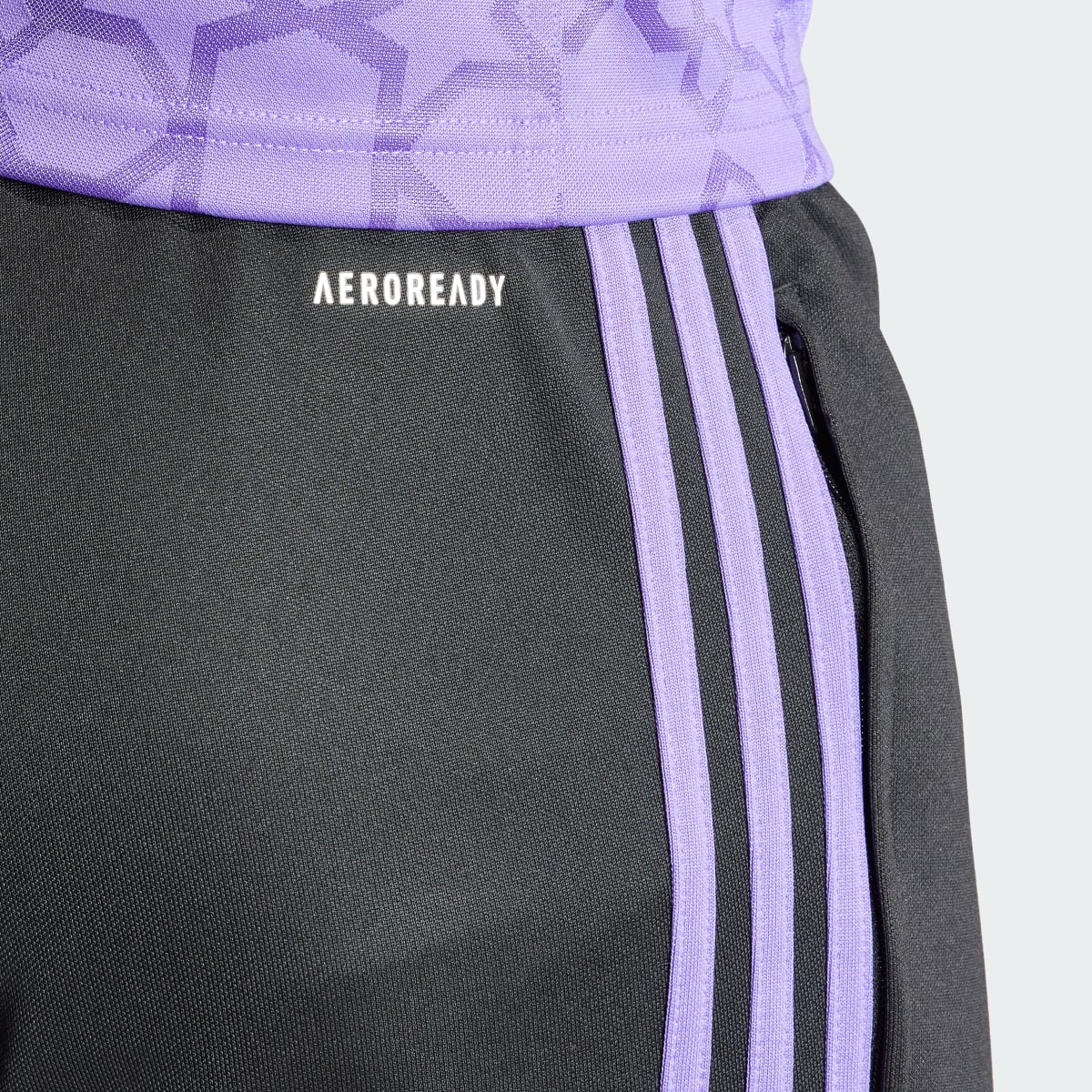 Adidas Salah Pants. 6