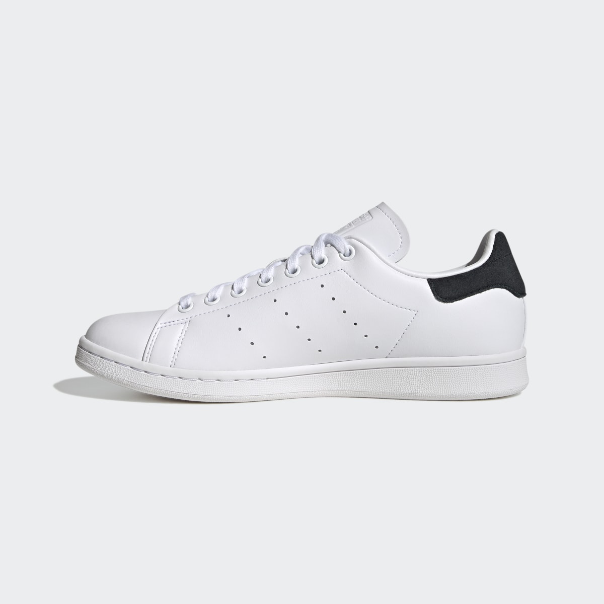 Adidas Stan Smith Shoes. 10