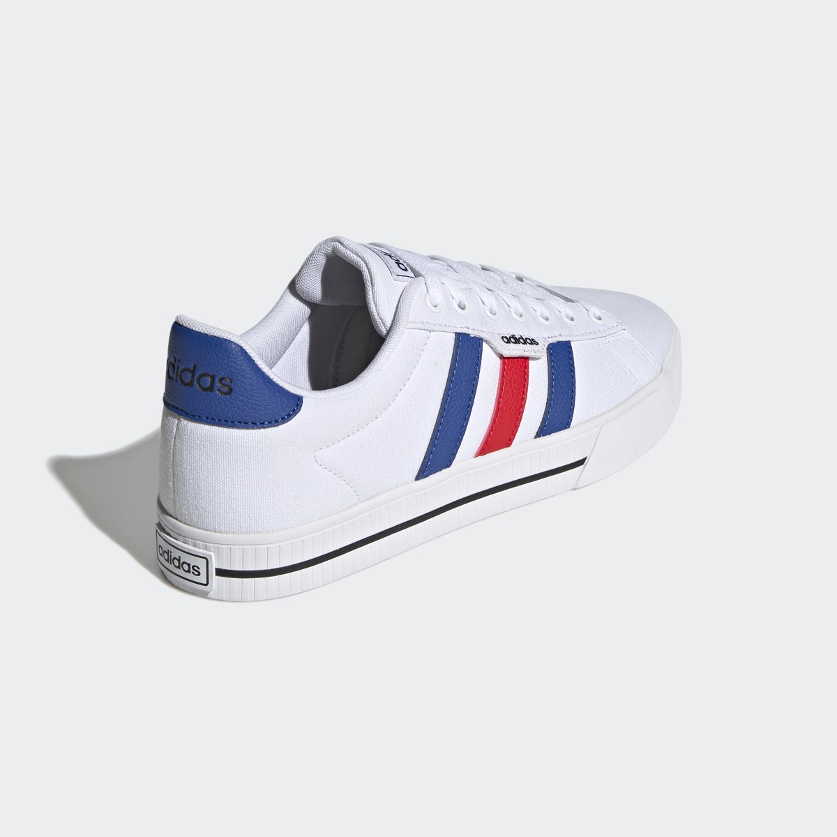 Adidas Tenis Daily 3.0. 6