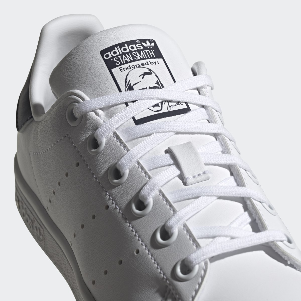 Adidas Chaussure Stan Smith. 9