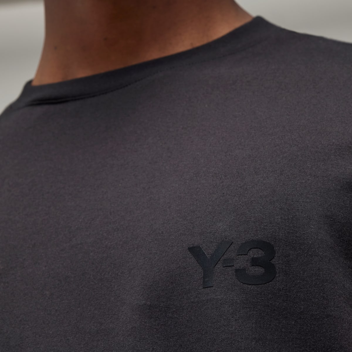 Adidas T-shirt manches longues Y-3. 4