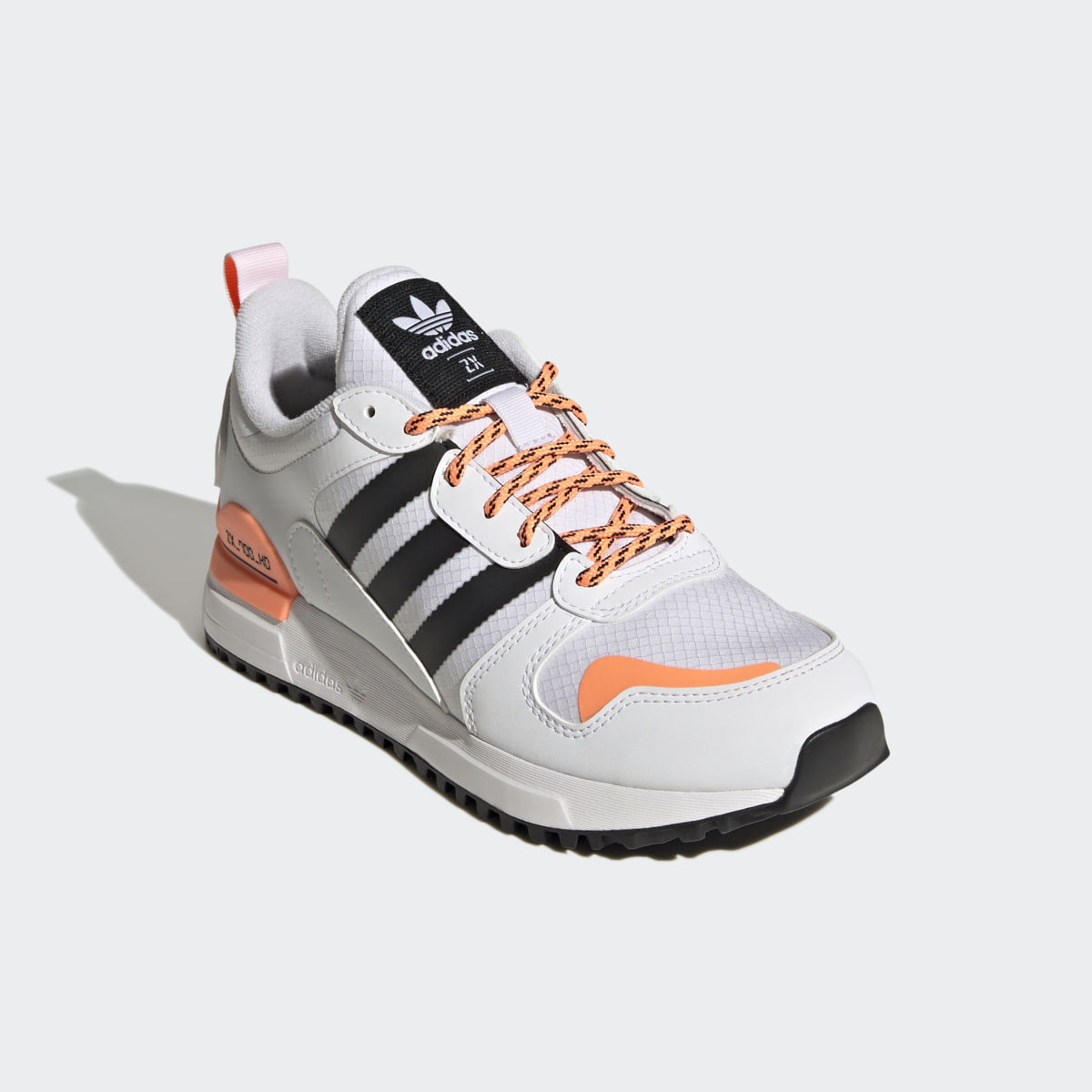 Adidas Chaussure ZX 700 HD. 5