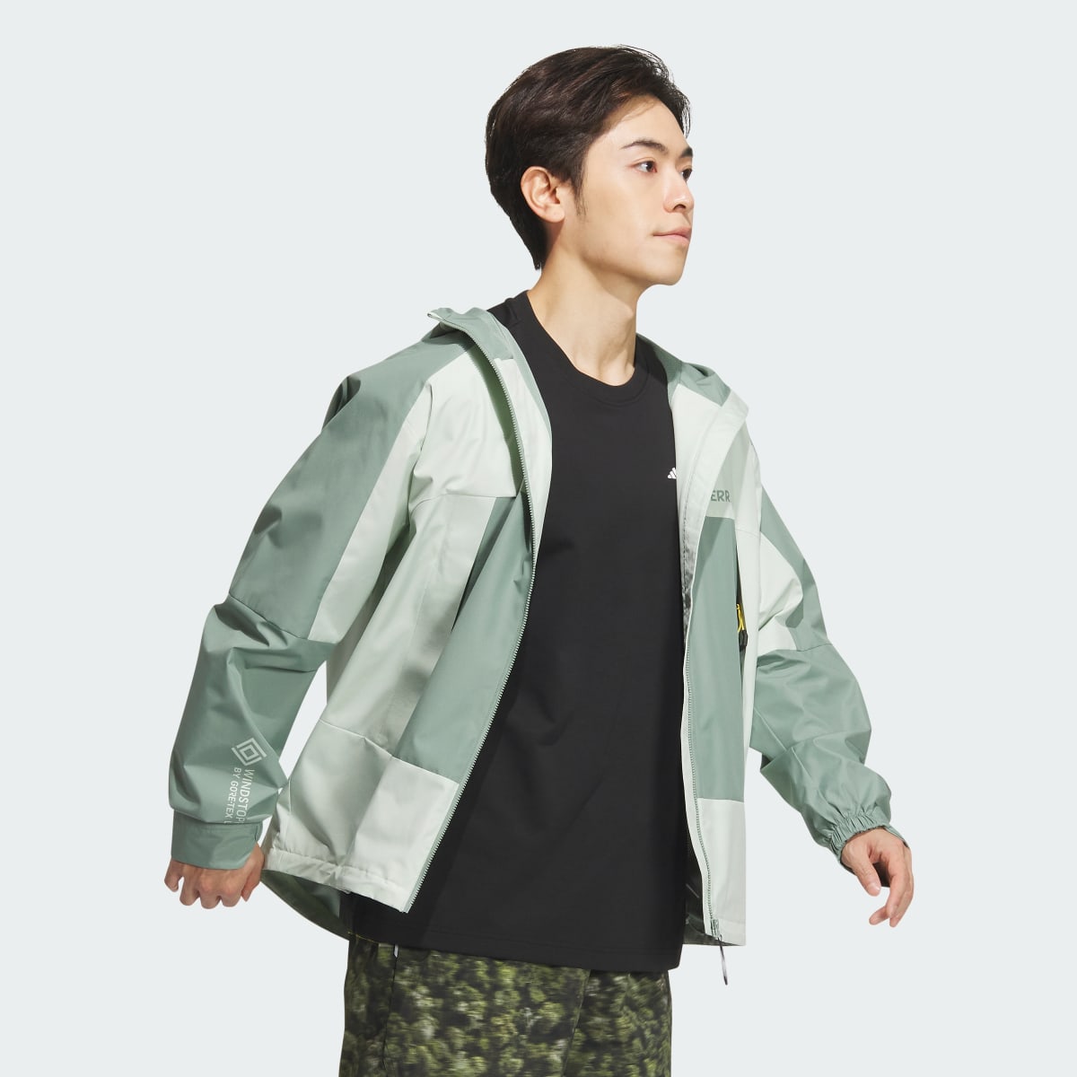 Adidas National Geographic WINDSTOPPER® Jacket. 8