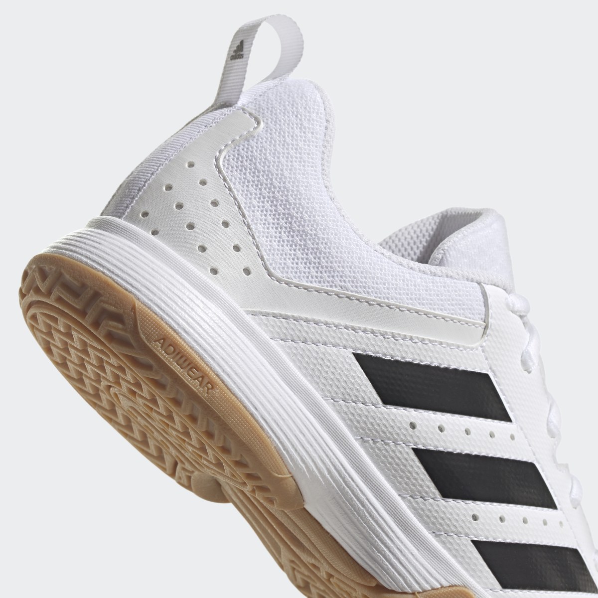 Adidas Chaussure Ligra 7 Indoor. 9