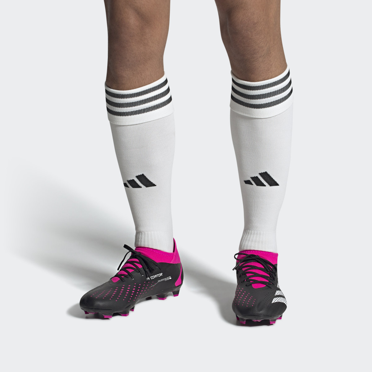 Adidas Calzado de Fútbol Predator Accuracy.3. 5