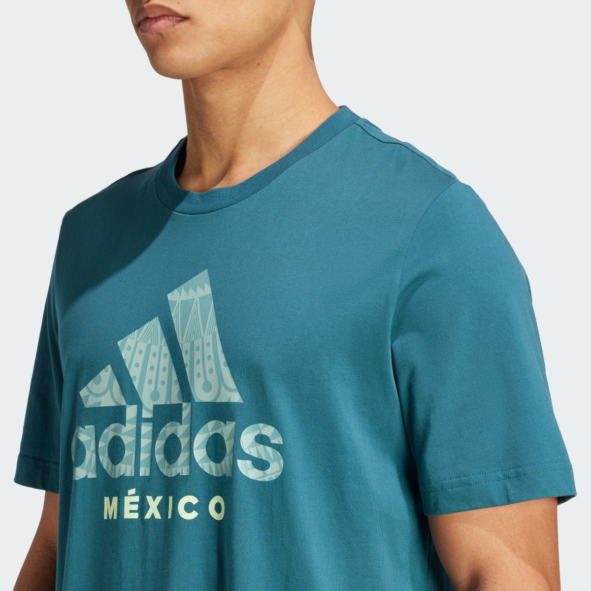 Adidas Playera ADN México Estampada. 5