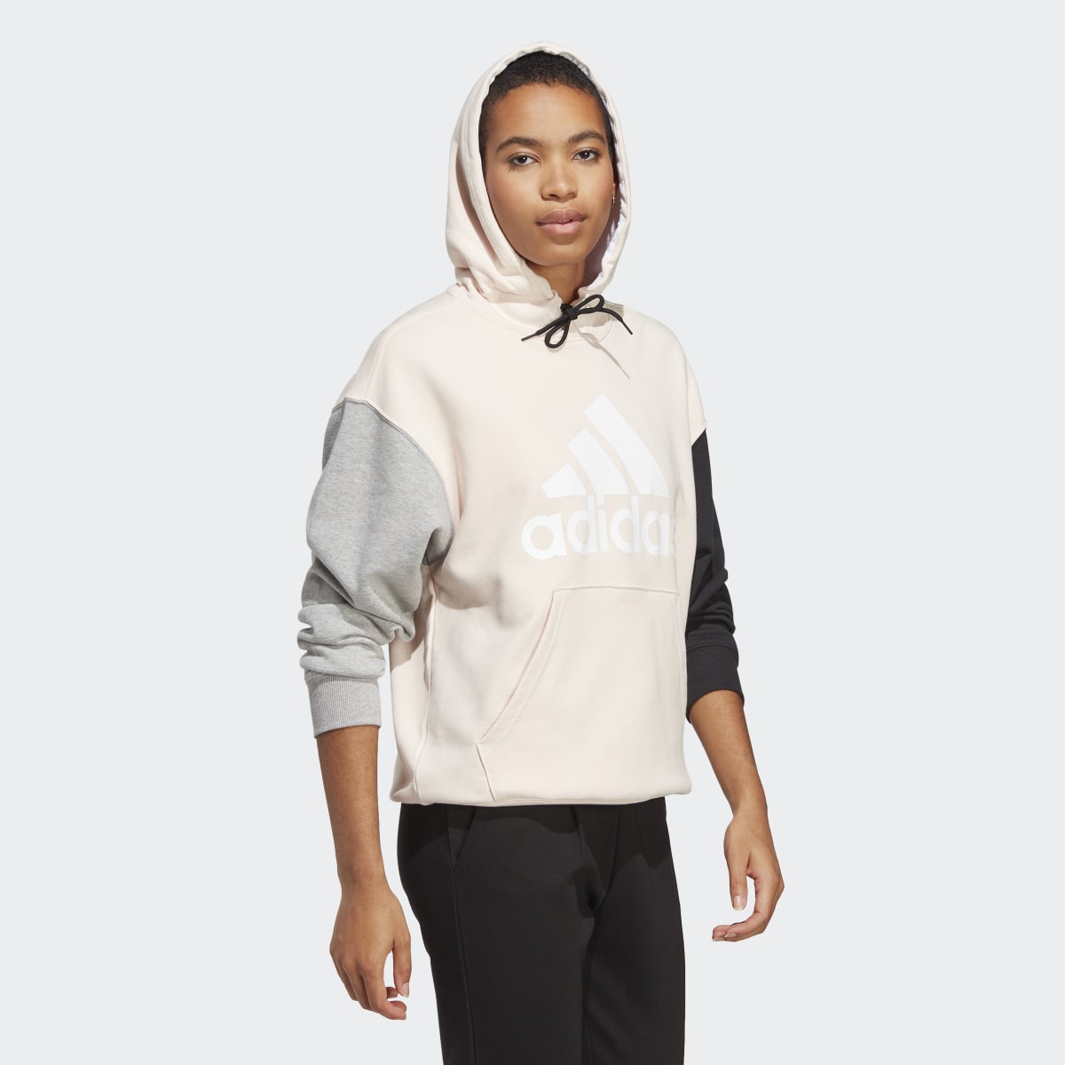 Adidas Sweat-shirt à capuche en molleton oversize à grand logo Essentials. 4