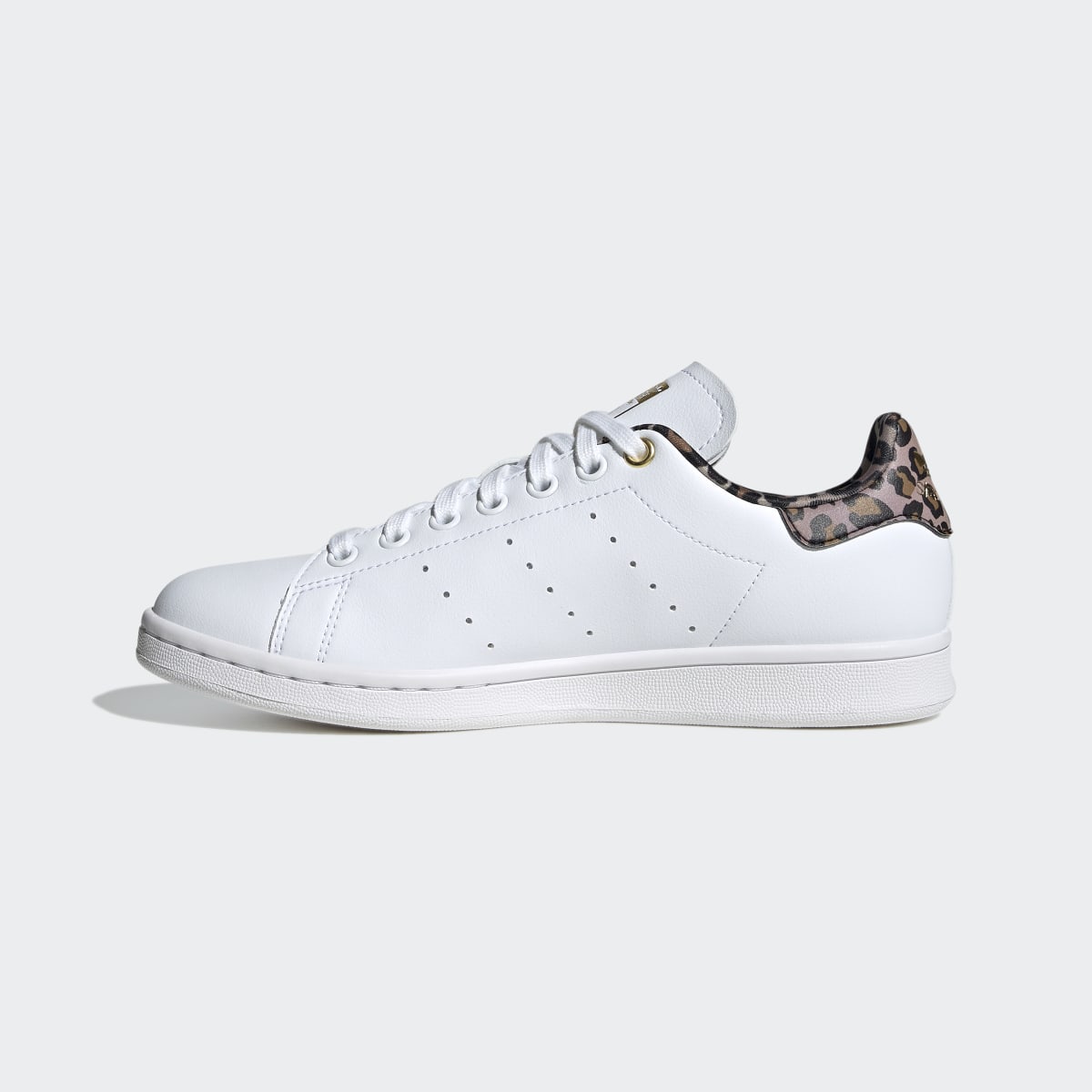 Adidas Stan Smith Shoes. 7