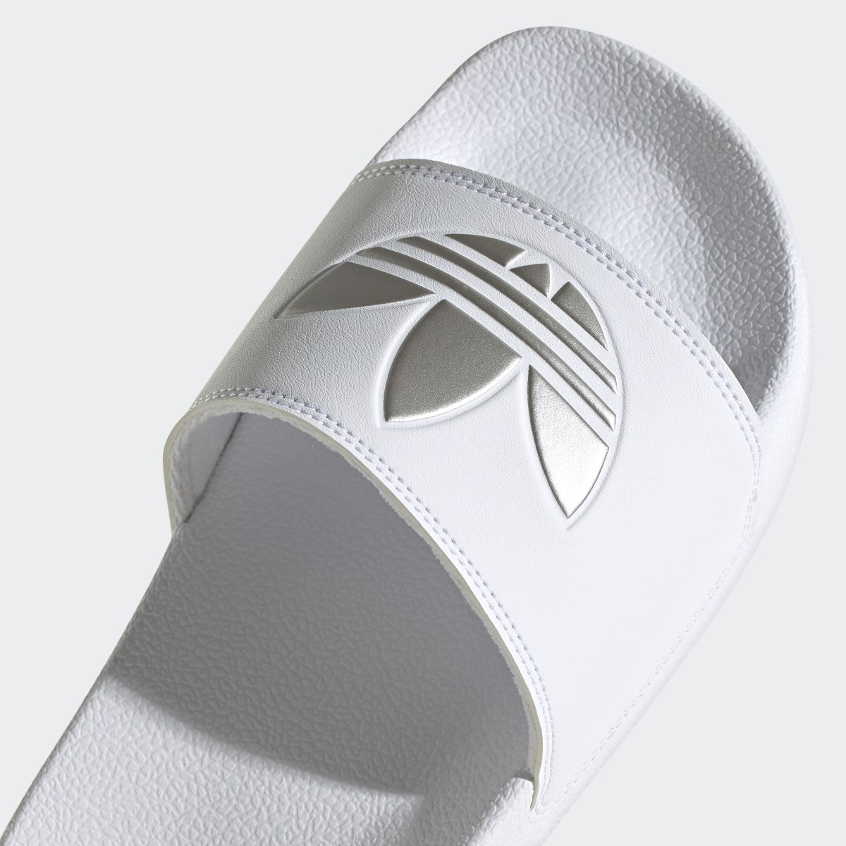 Adidas Chancla Adilette Lite. 9