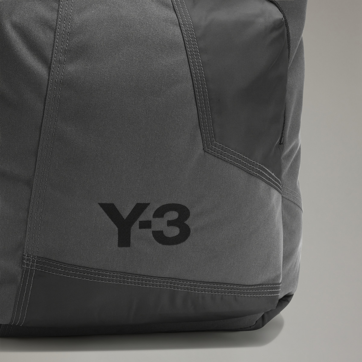 Adidas Y-3 Classic Tote Bag. 5