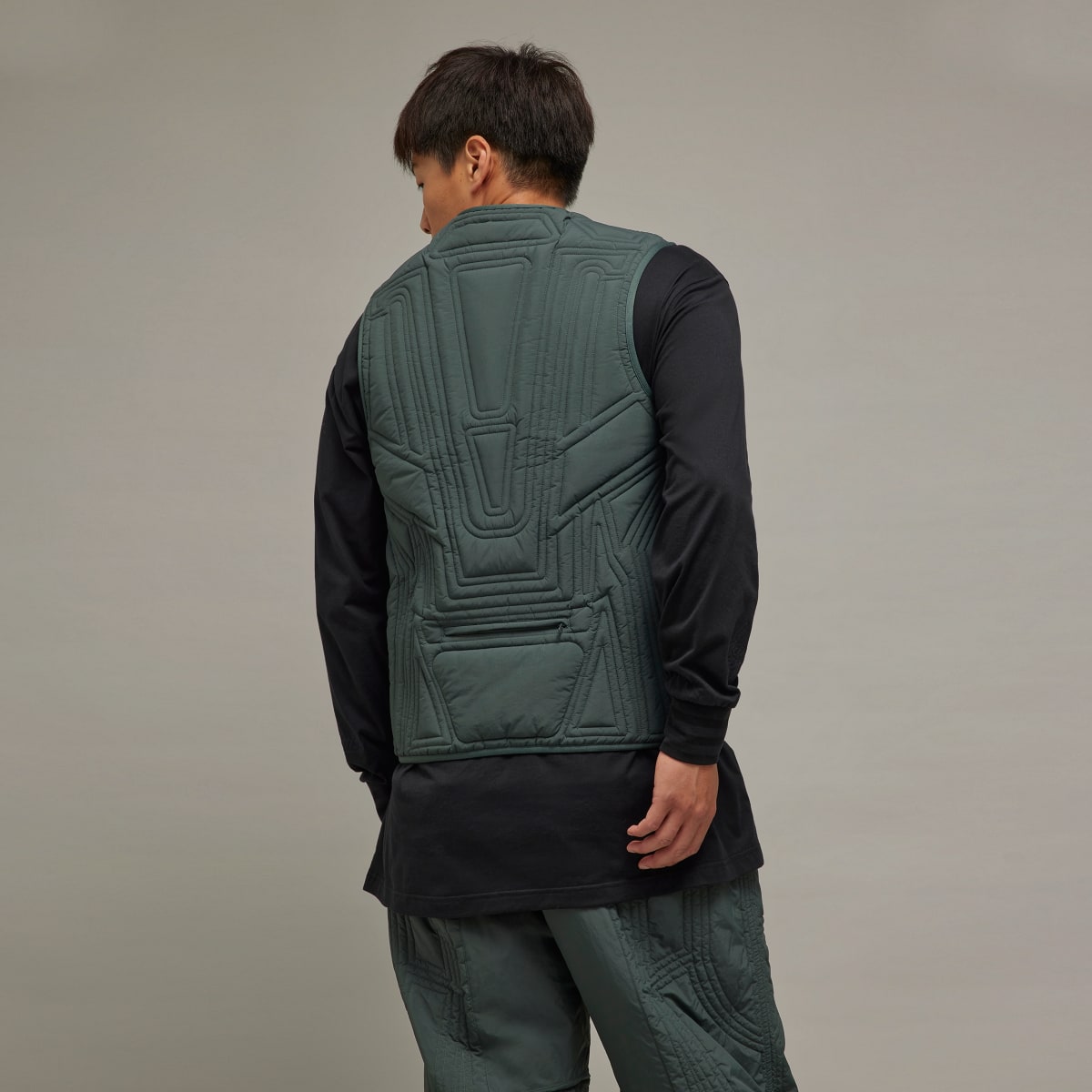 Adidas Y-3 Quilted Vest. 3