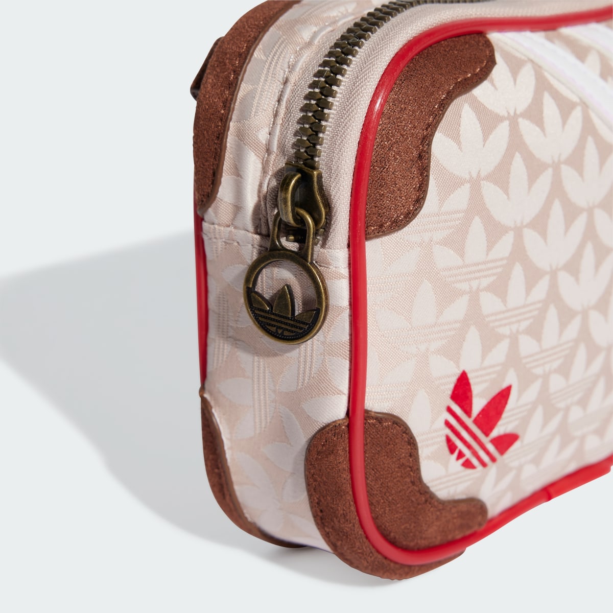 Adidas Bolso Mini Trefoil Monogram Jacquard Suede Airliner. 4