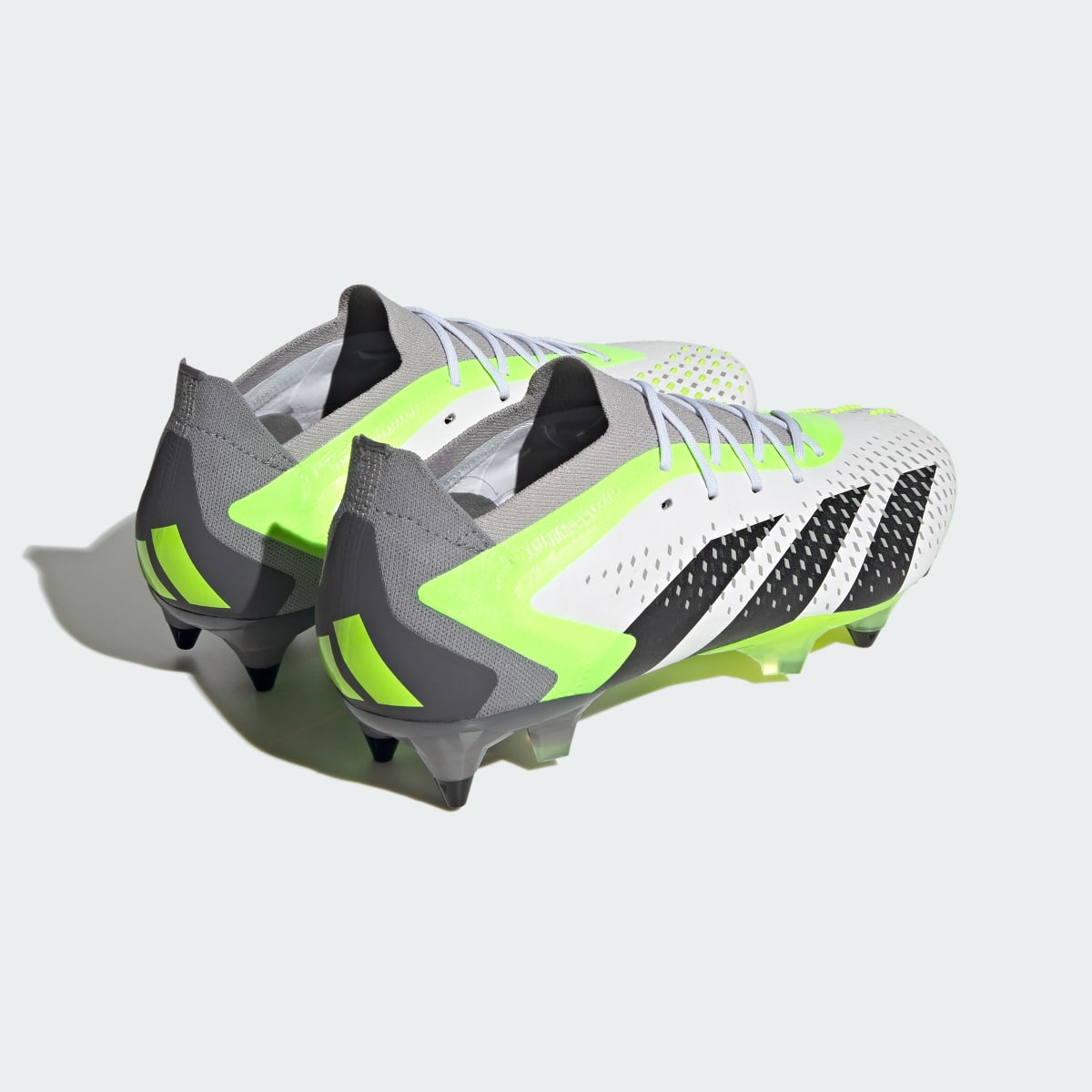 Adidas Botas de Futebol Predator Accuracy.1 Low – Piso Mole. 9