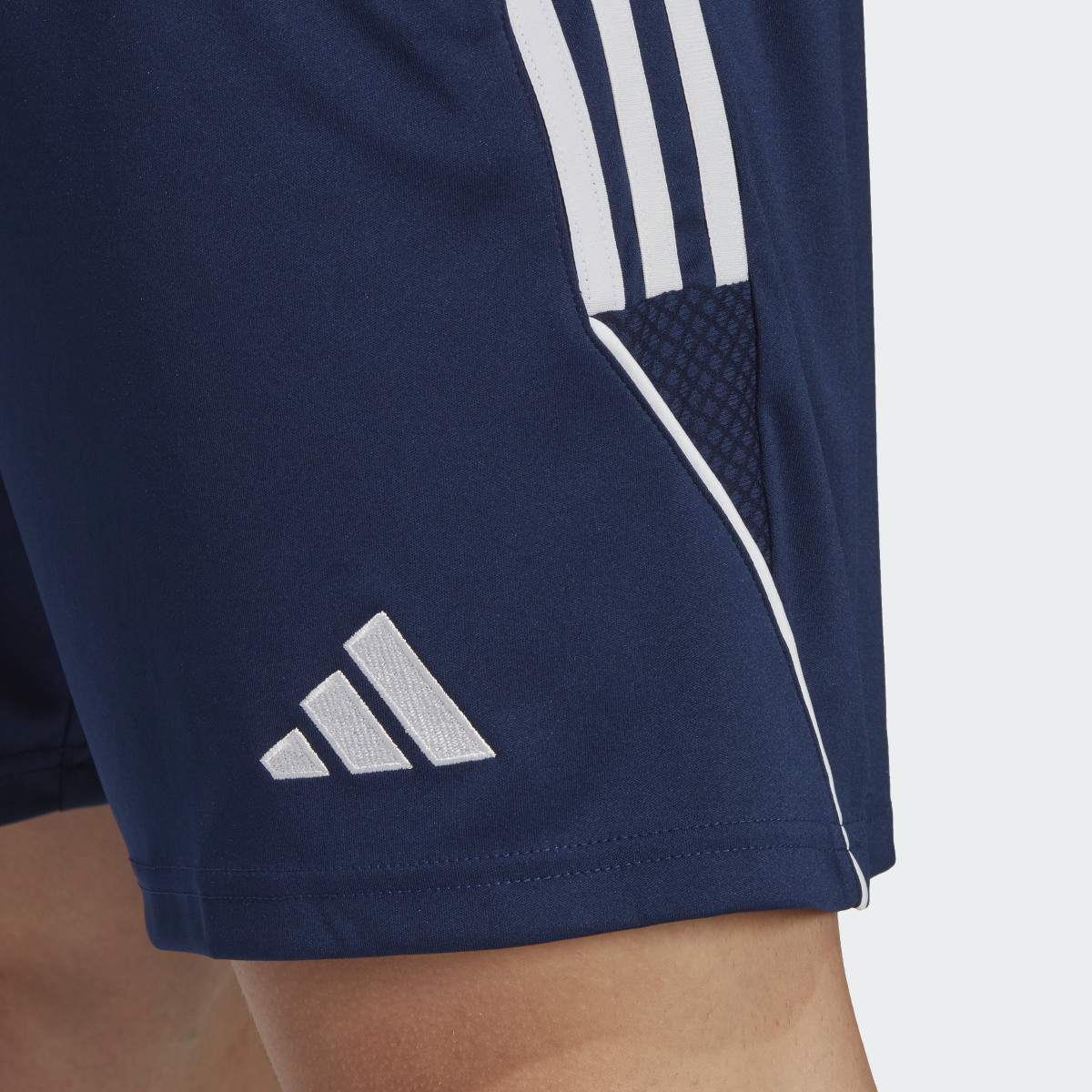 Adidas Short da allenamento Tiro 23 League. 6