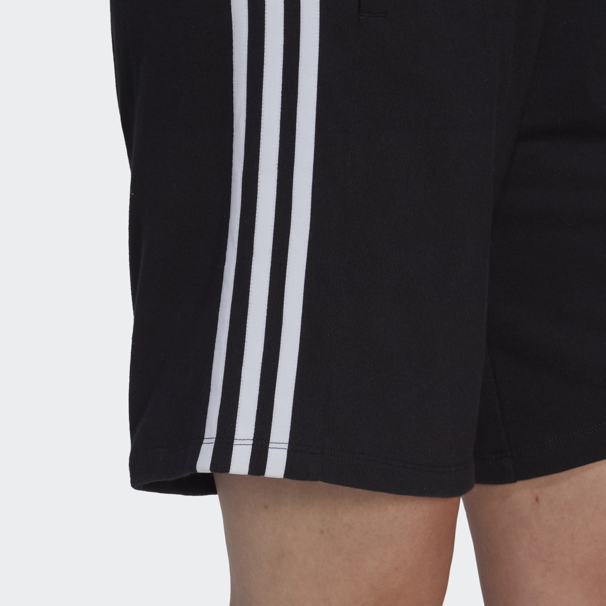 Adidas Bermuda Shorts. 6