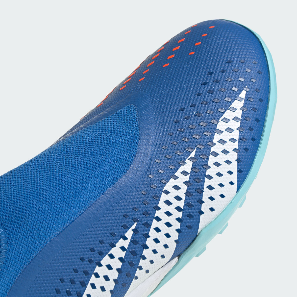 Adidas Calzado de Fútbol Predator Accuracy.3 Sin Cordones Pasto Sintético. 9