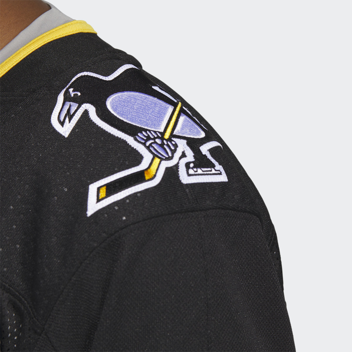 Adidas Penguins Malkin Jersey. 8