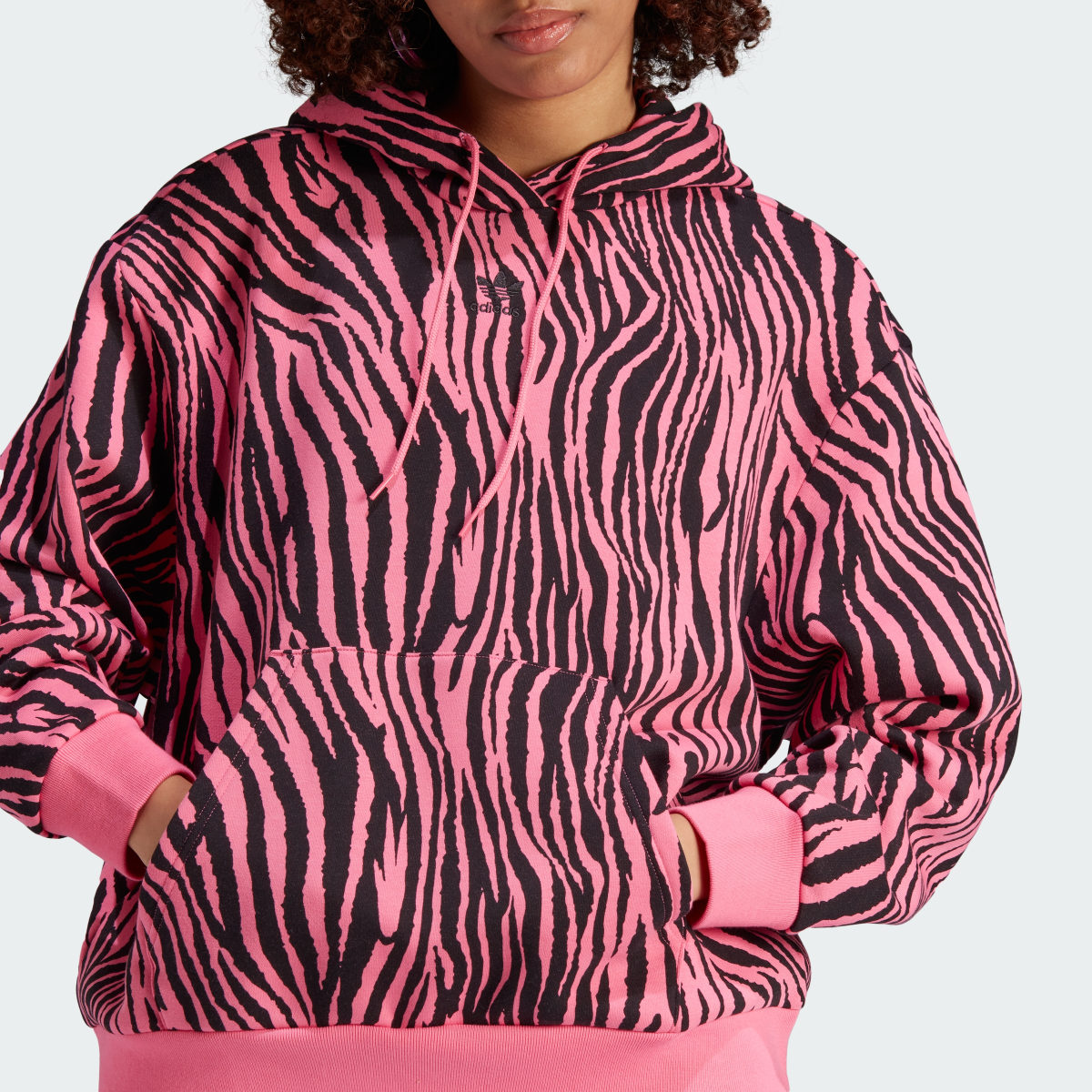 Adidas Sudadera con Gorro Essentials Zebra Animal Print. 7