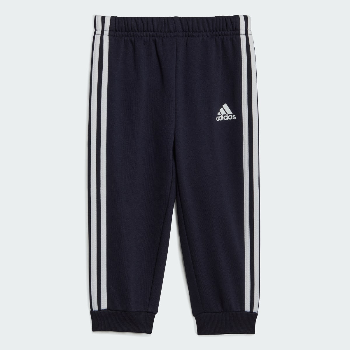 Adidas Conjunto con capucha Essentials. 5