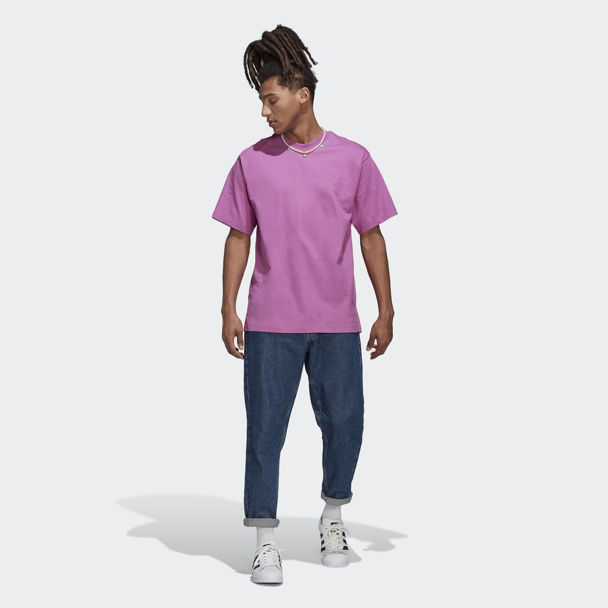 Adidas adicolor Contempo T-Shirt. 4