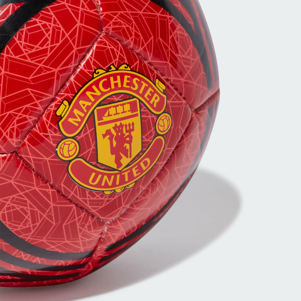 Adidas Manchester United Home Miniball. 4