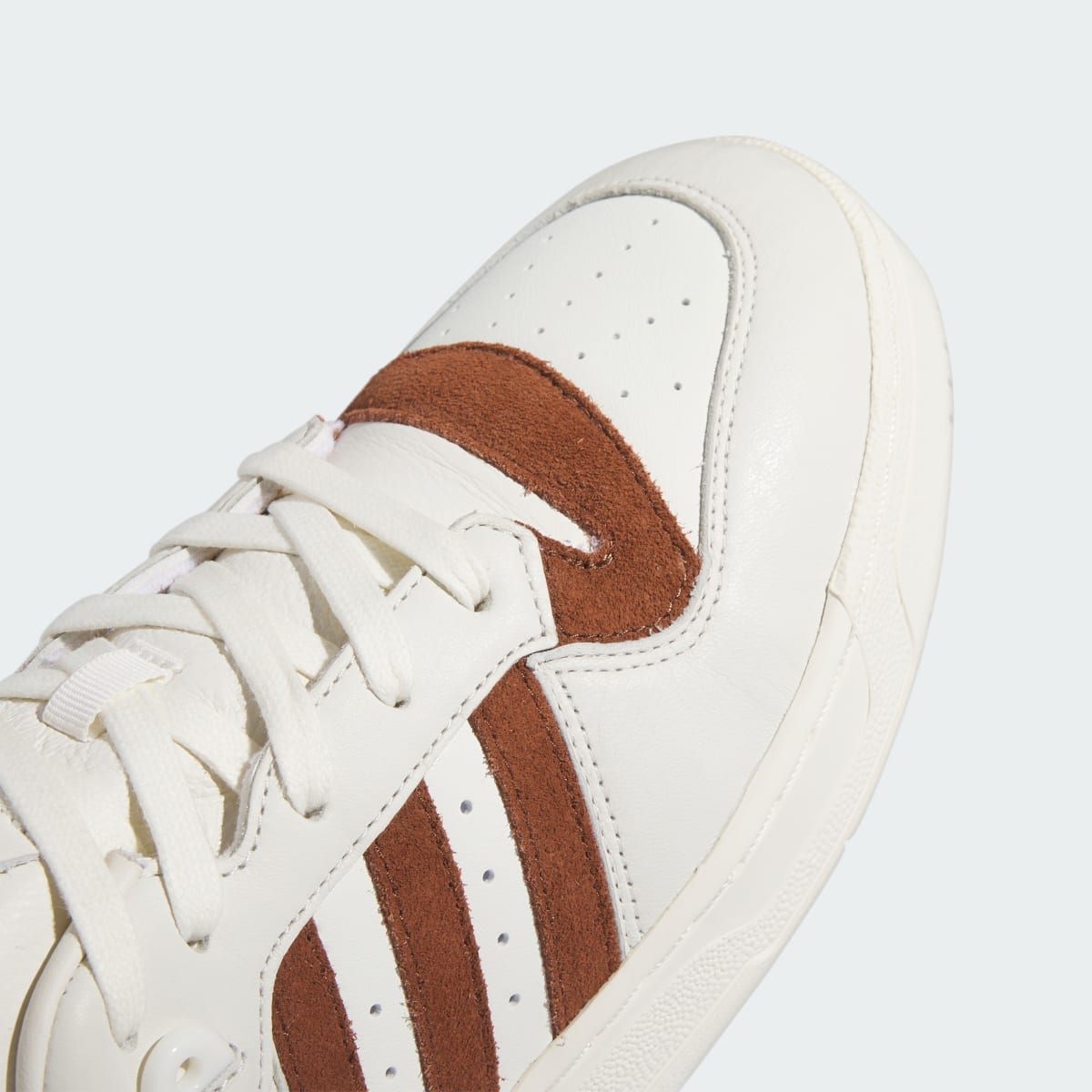 Adidas Chaussure Rivalry 86 Low. 9