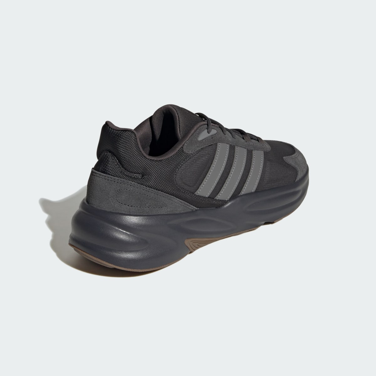 Adidas Chaussure Ozelle. 6