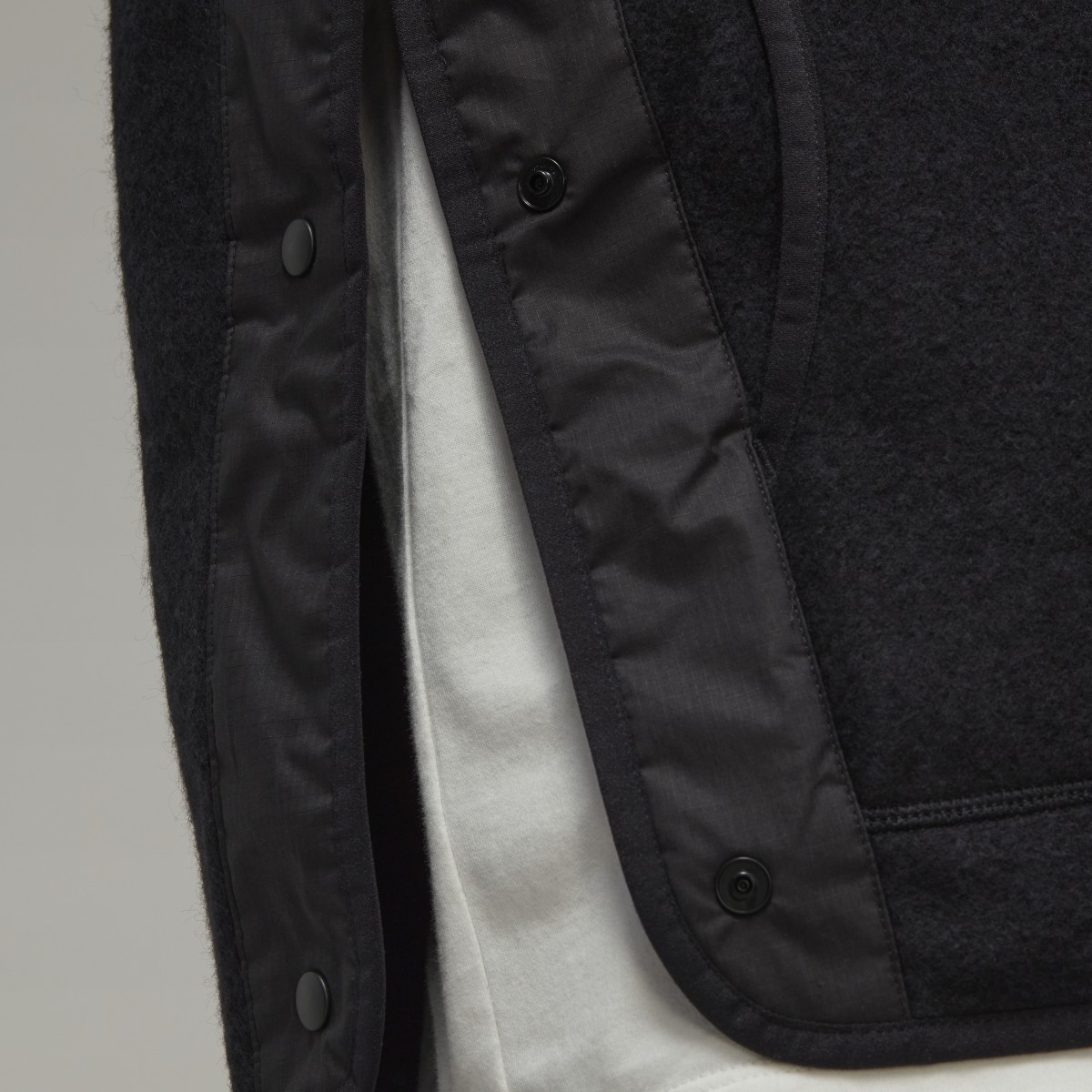 Adidas Y-3 Fleece Jacket. 7