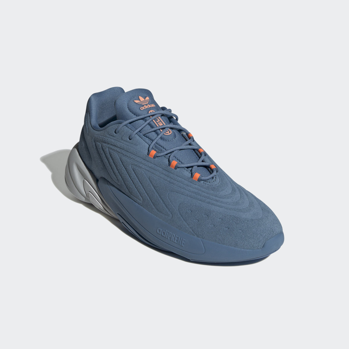 Adidas OZELIA. 5