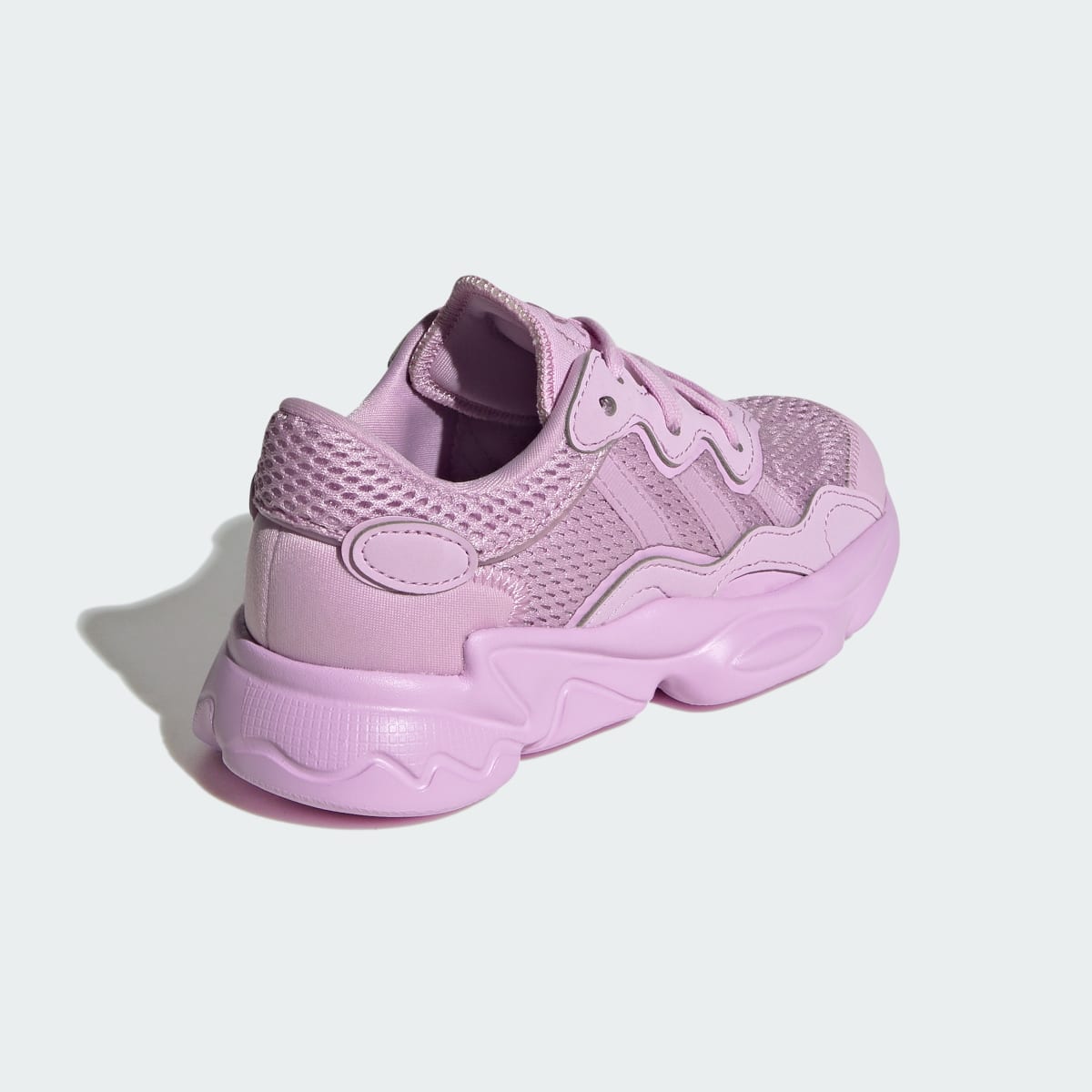 Adidas OZWEEGO Shoes Kids. 6