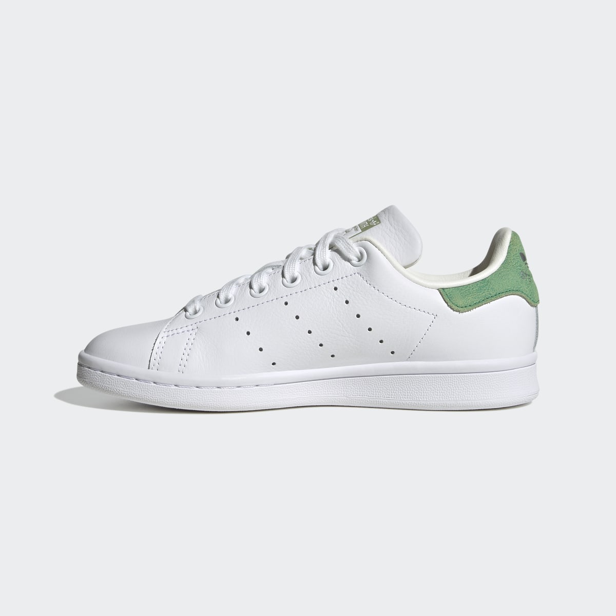 Adidas Stan Smith Shoes. 8