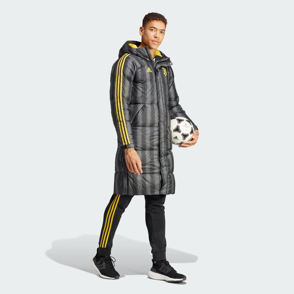 Adidas Abrigo de plumón Juventus DNA. 4