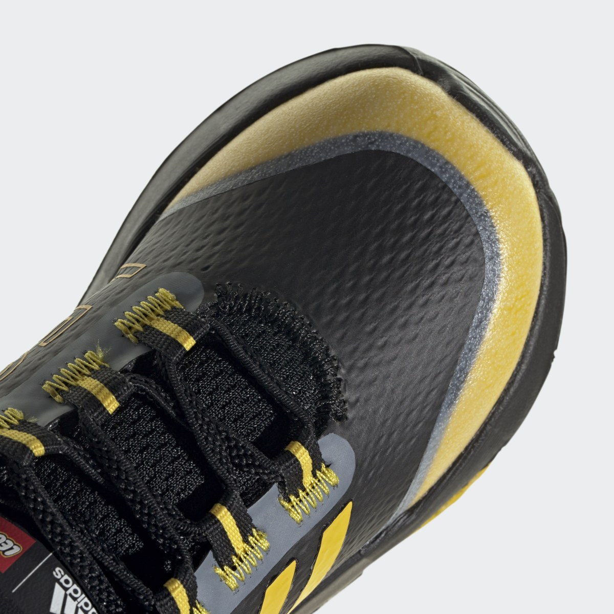 Adidas Zapatilla adidas Racer TR x LEGO®. 10 Adidas Zapatilla adidas Racer TR x LEGO®. 10