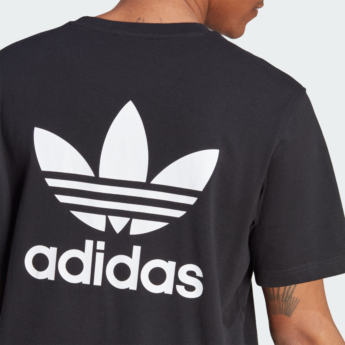 Adidas T-shirt boxy logo Trèfle avant et arrière Adicolor Classics. 7