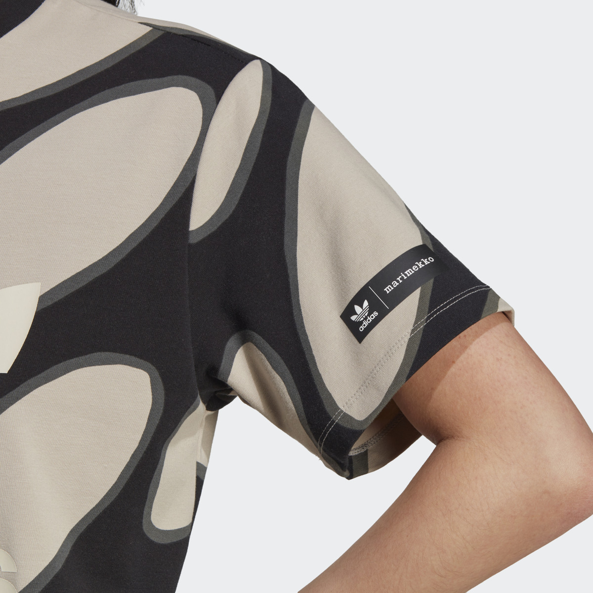 Adidas Marimekko Allover Print Shirt. 7