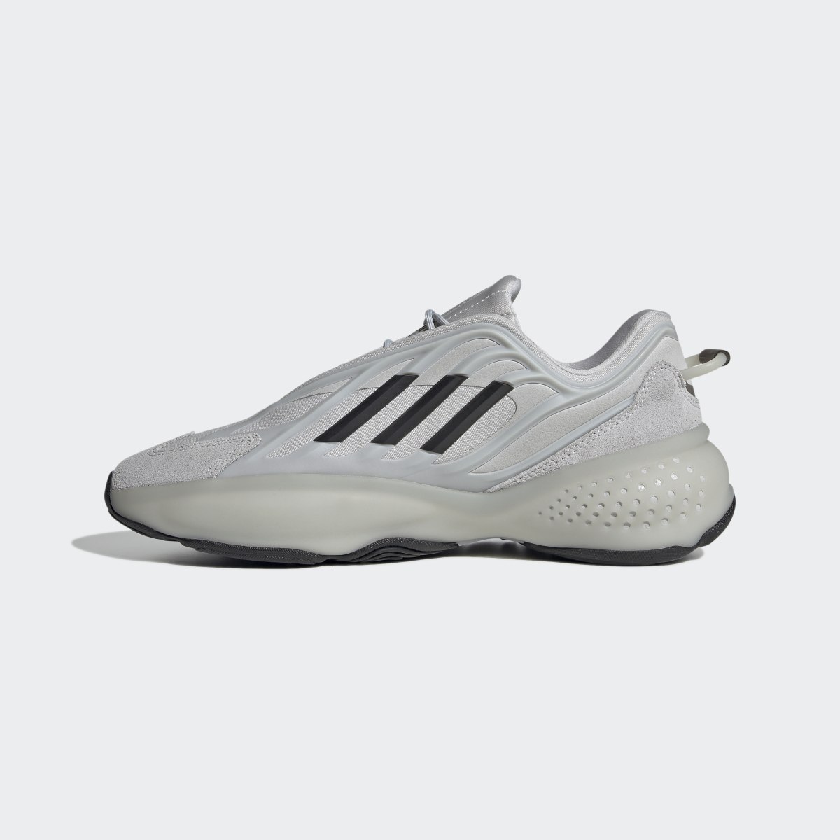 Adidas Chaussure OZRAH. 7